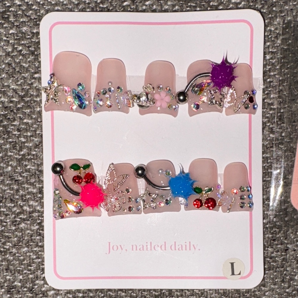 One Set Of Large Hand Made Press On Nails.